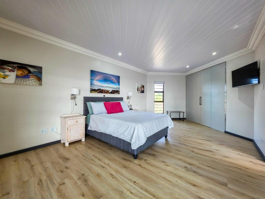 3 Bedroom Property for Sale in Stilbaai Wes Western Cape